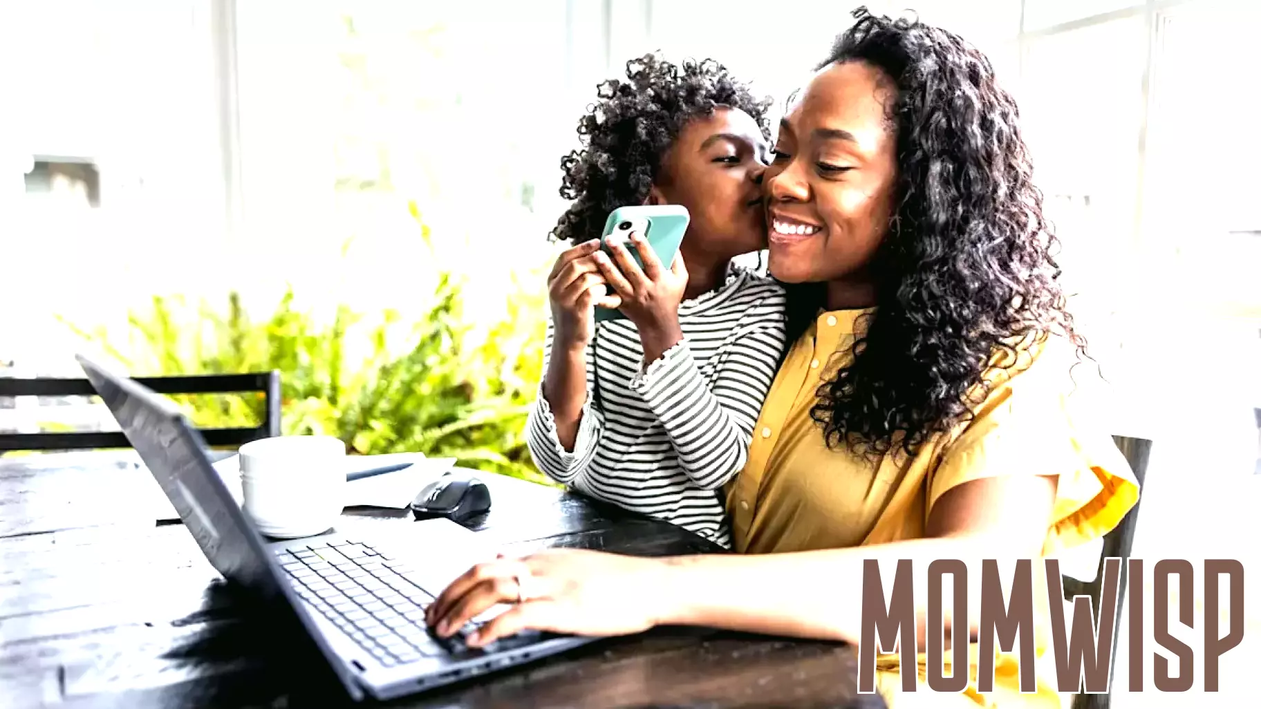 Why Mommymaxxing Is Probably the Most Unrealistic Parenting Trend Yet