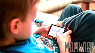 Israel's Attention Revolution fights child smartphone addiction with new parent contracts
