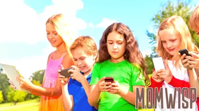 Parents have caved over smartphones and I’m furious