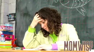 Teacher Warns Families ‘Aren’t Parenting’ Anymore—What’s Happening Instead